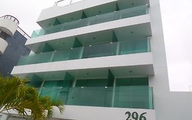 Israel Flat Beira-Mar